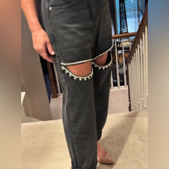 BLACK Jeans with Rhinestone cut out - Picture 7 of 7
